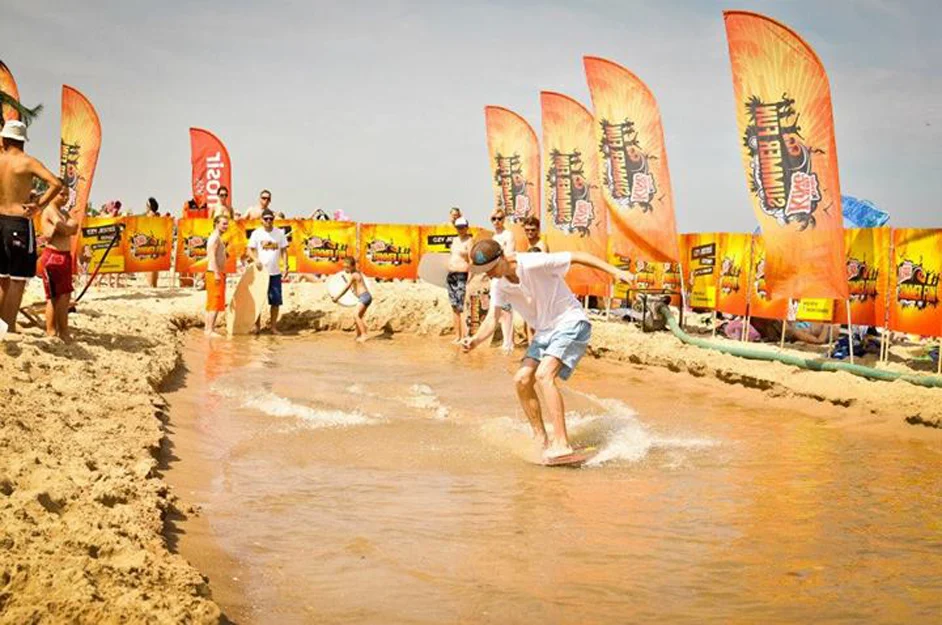 Kinder Maxi King — Summer roadshow, detail 3